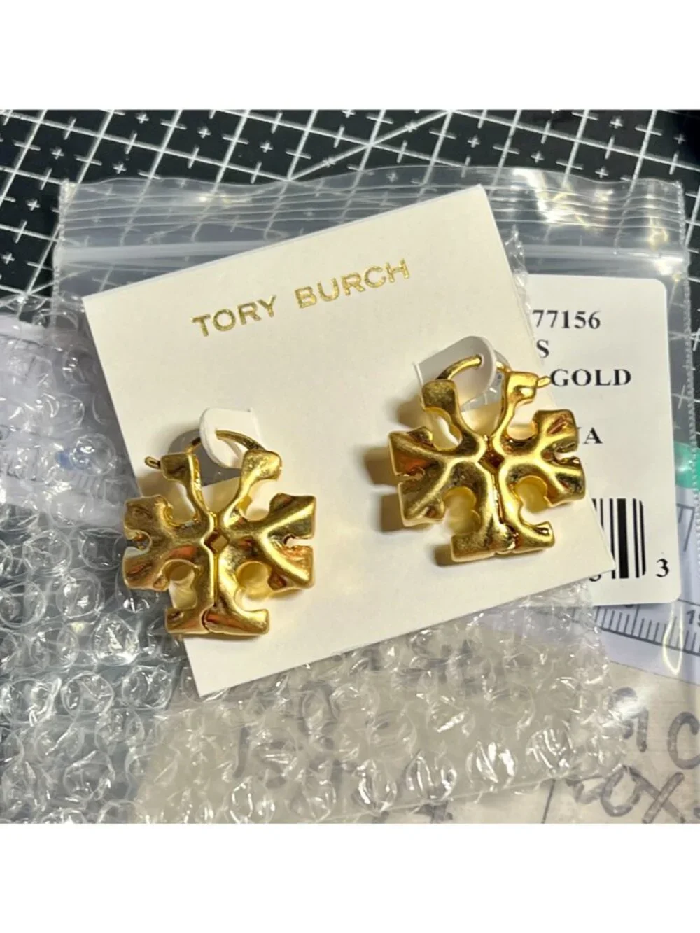 TORY BURCH GOLD ROXANNE HIDDEN LOGO HOOP EARRINGS